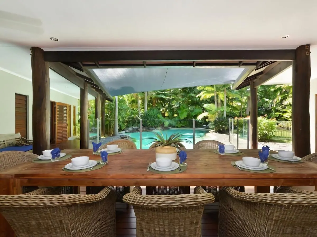 8 @ Sands Port Douglas Apartment