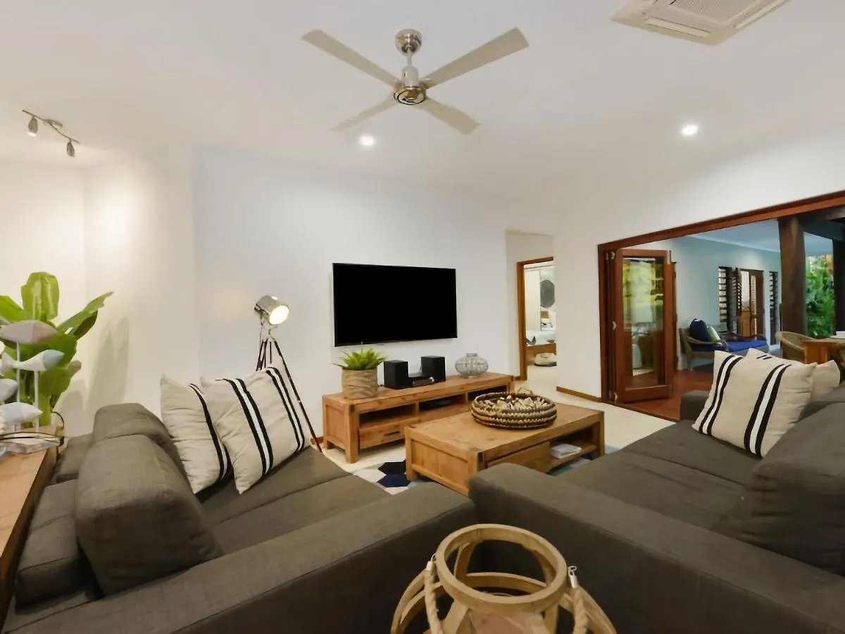 8 @ Sands Port Douglas